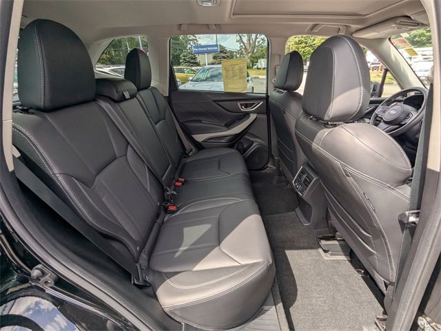 Used 2023 Subaru Forester Limited image 24