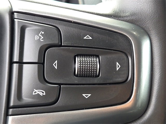 Used 2023 Chevrolet Suburban Premier image 27