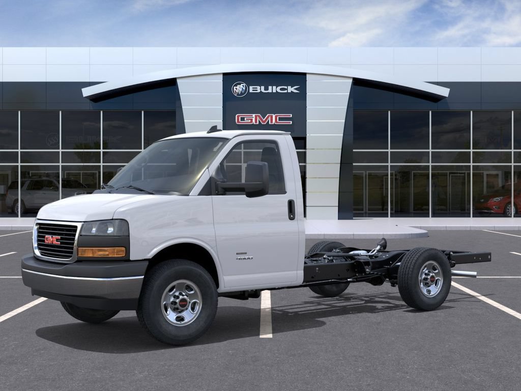 New 2025 GMC Savana 3500 w/ Power Convenience Package RWD image 2