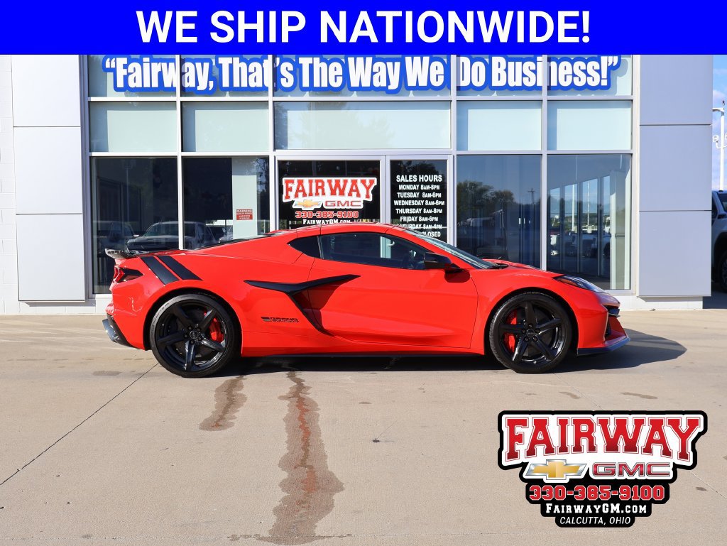 New 2027 Chevrolet Corvette Grand Sport w/ Z52 Sport Performance Package RWD image 1