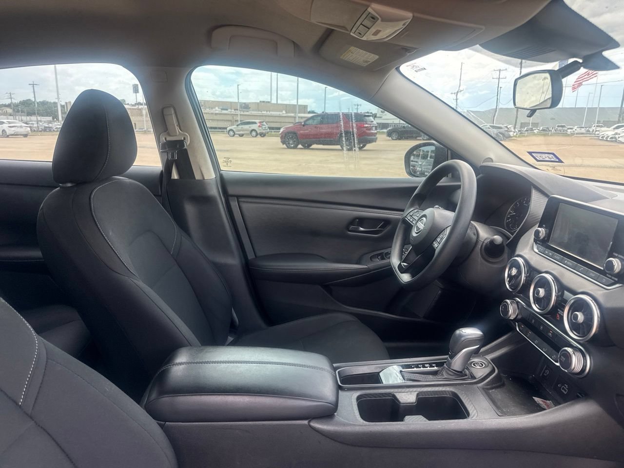 Certified 2024 Nissan Sentra S FWD image 29