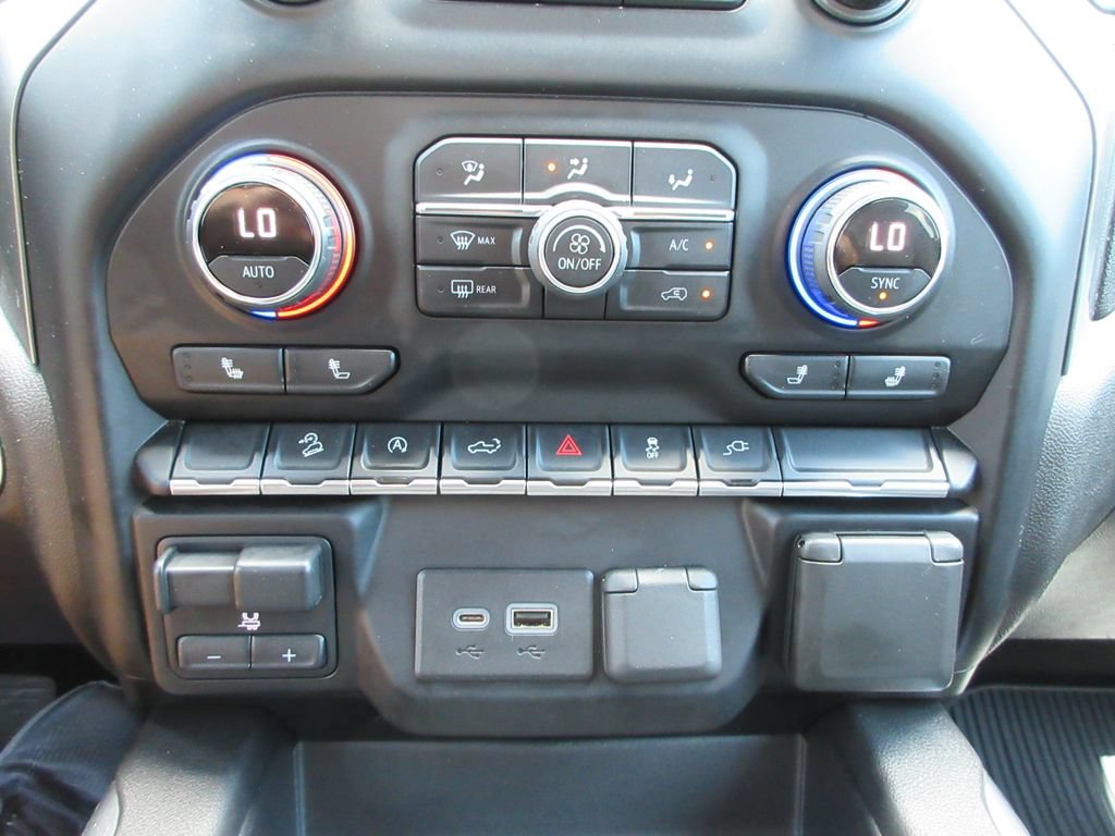 Certified 2020 Chevrolet Silverado 1500 RST w/ All-Star Edition AWD/4WD image 32