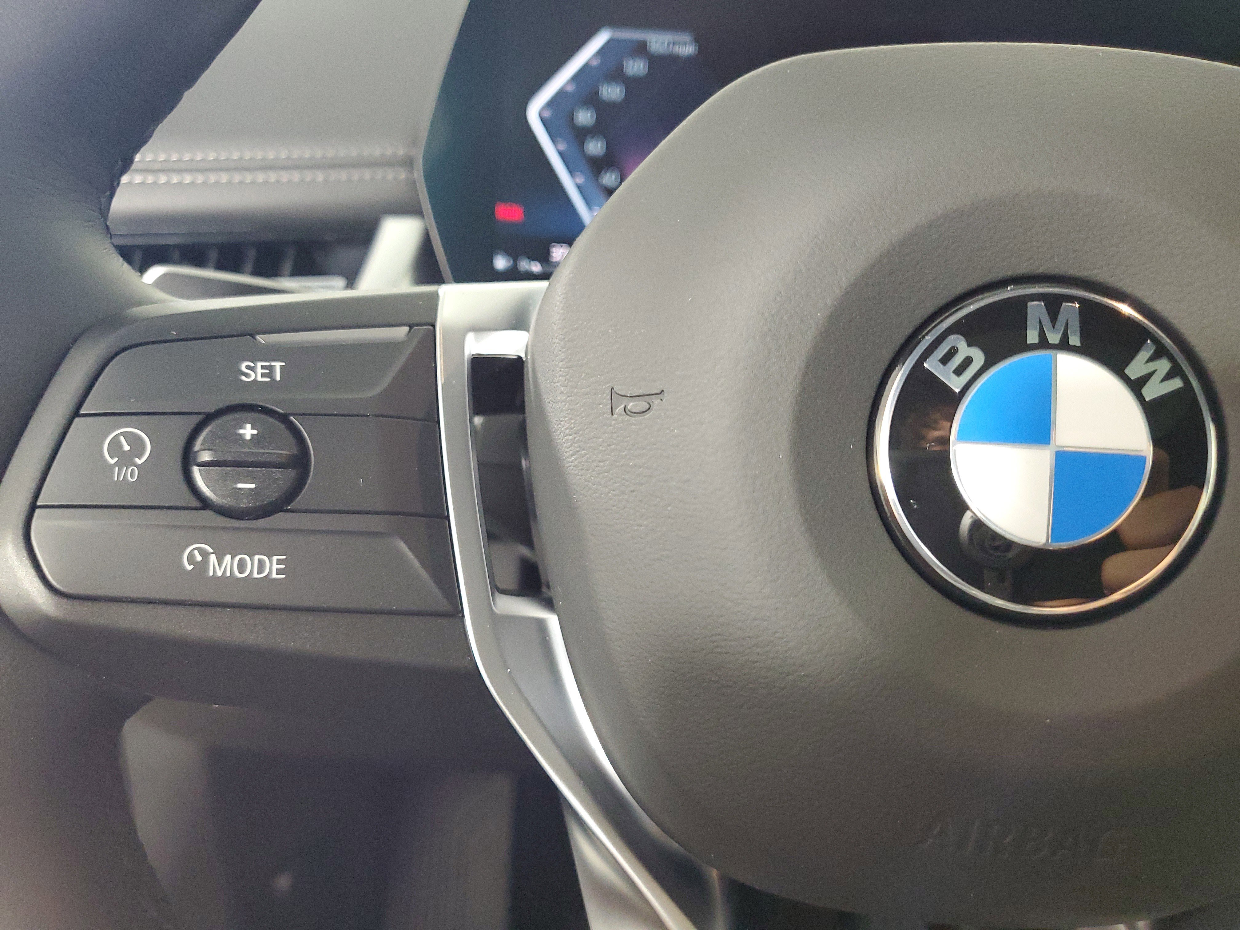 New 2025 BMW X1 xDrive28i w/ Technology Package AWD/4WD image 14