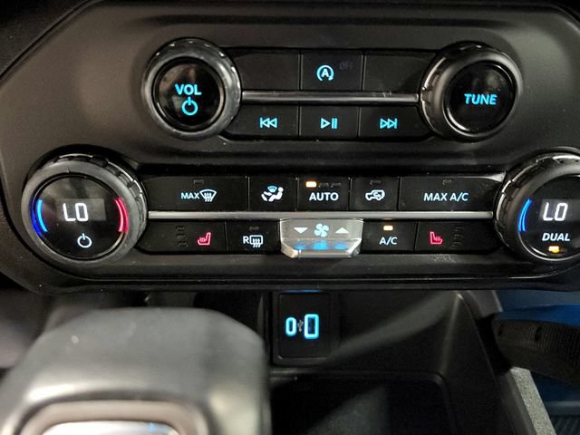 Used 2024 Ford Bronco Black Diamond AWD/4WD image 24