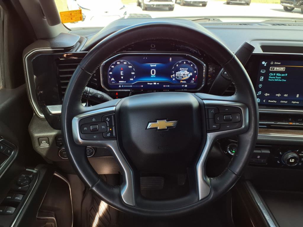 Used 2024 Chevrolet Silverado 2500 LT image 17