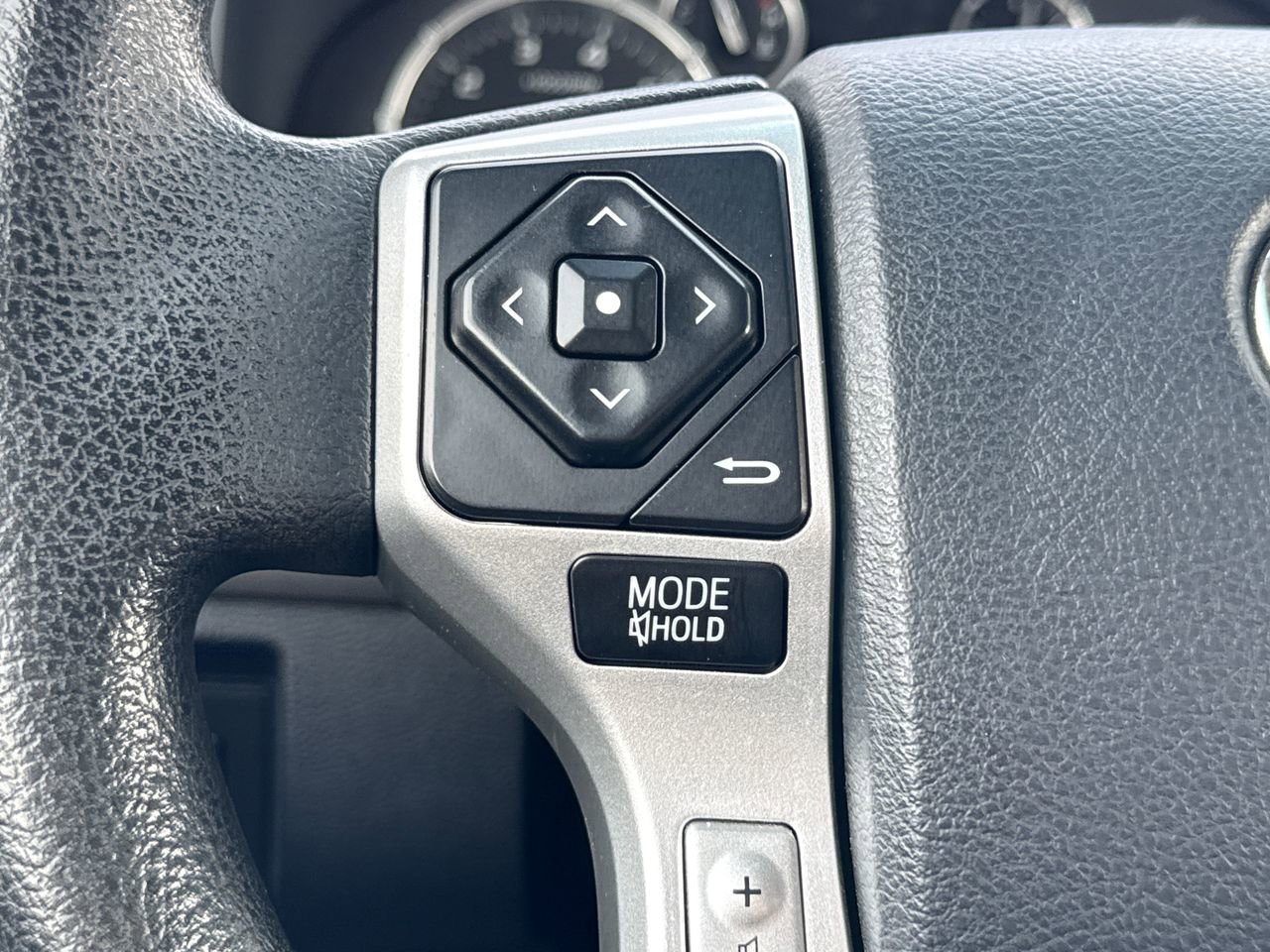 Used 2017 Toyota Tundra TRD Pro AWD/4WD image 27