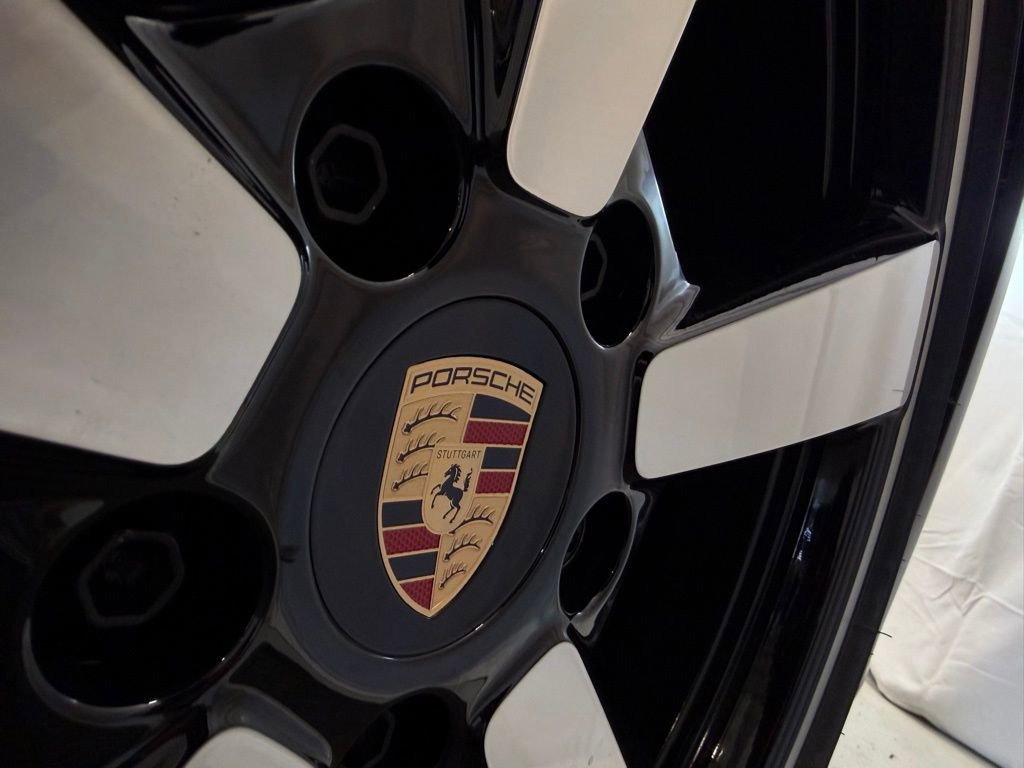 Certified 2026 Porsche 911 Carrera 4S image 36