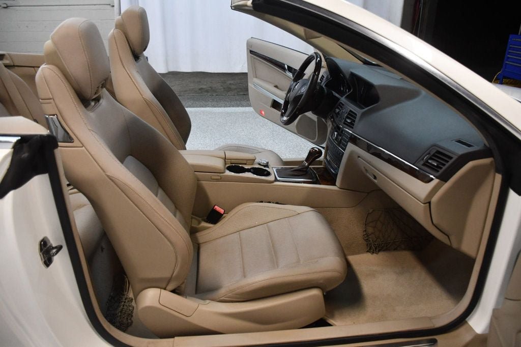 Used 2011 Mercedes-Benz E 550 Cabriolet image 34