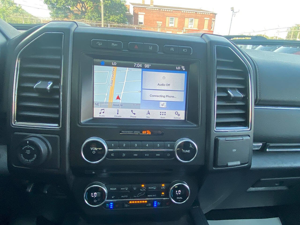 Used 2018 Ford Expedition Limited w/ Equipment Group 302A image 21