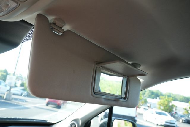 Used 2025 Honda Ridgeline Sport image 40
