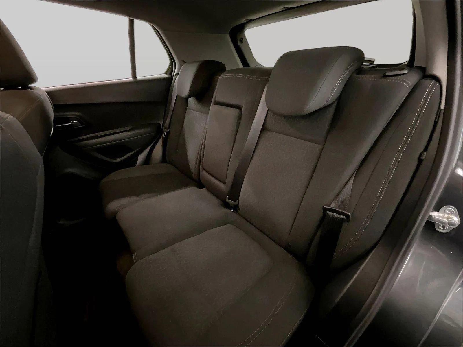Used 2019 Chevrolet Trax LS image 25