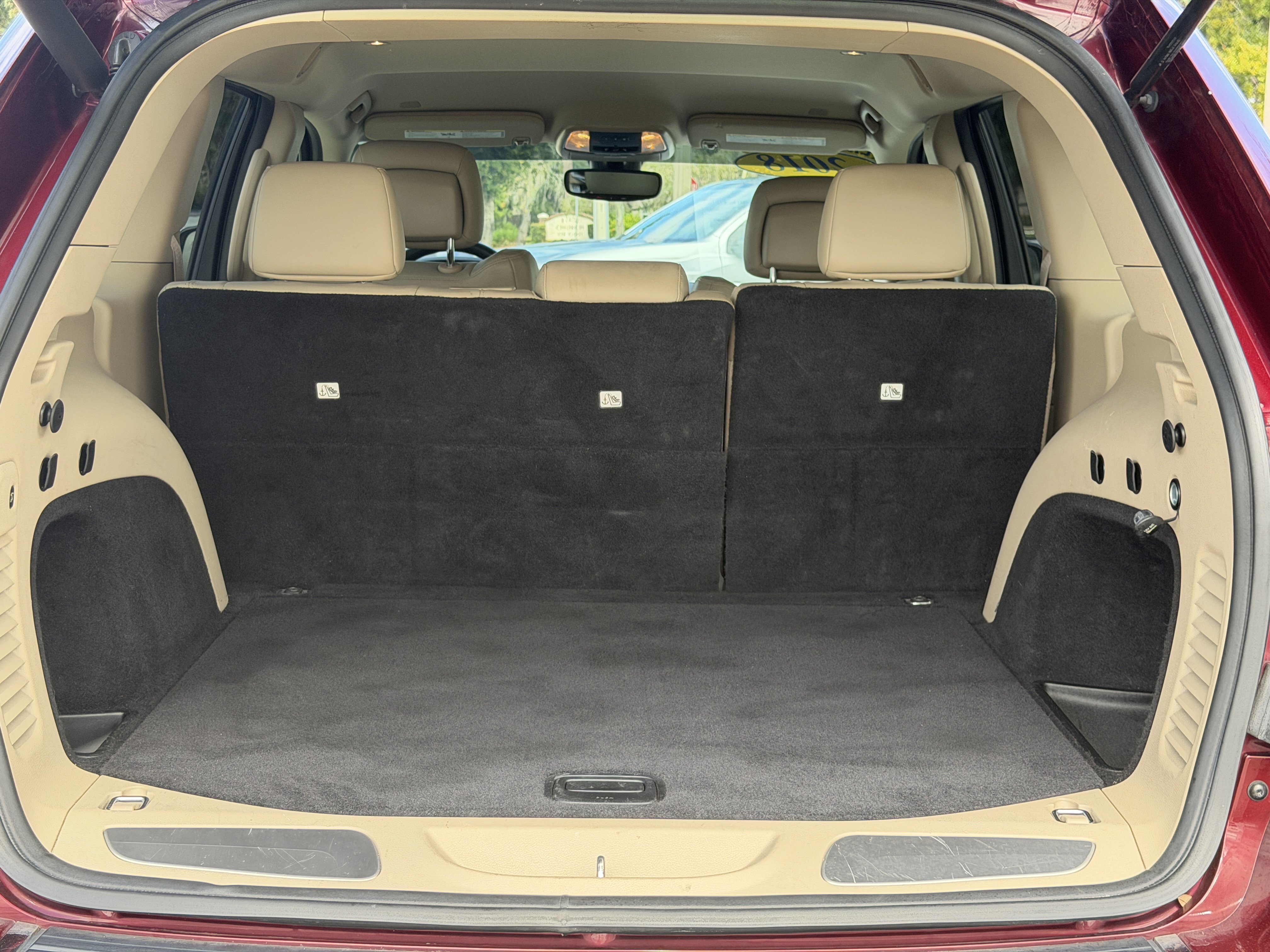 Used 2018 Jeep Grand Cherokee Limited RWD image 10