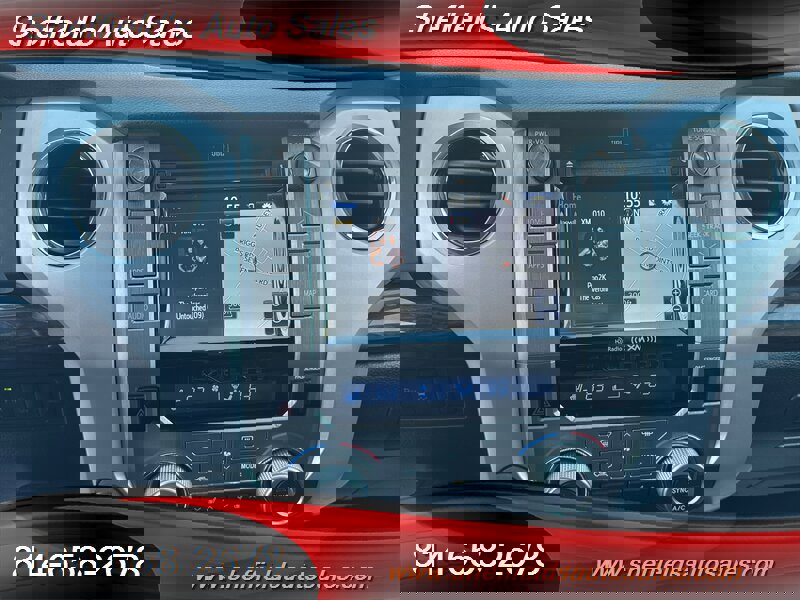 Used 2015 Toyota Tundra Limited w/ Limited Premium Package image 35