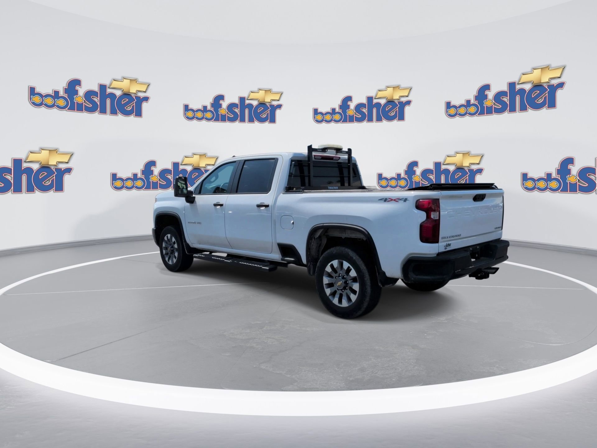 Used 2024 Chevrolet Silverado 2500 Custom w/ Custom Convenience Package AWD/4WD image 6