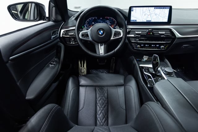 Certified 2023 BMW 530i xDrive w/ M Sport Package AWD/4WD image 3