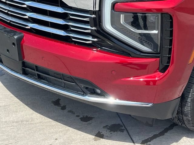 Used 2025 Chevrolet Suburban Premier AWD/4WD image 5