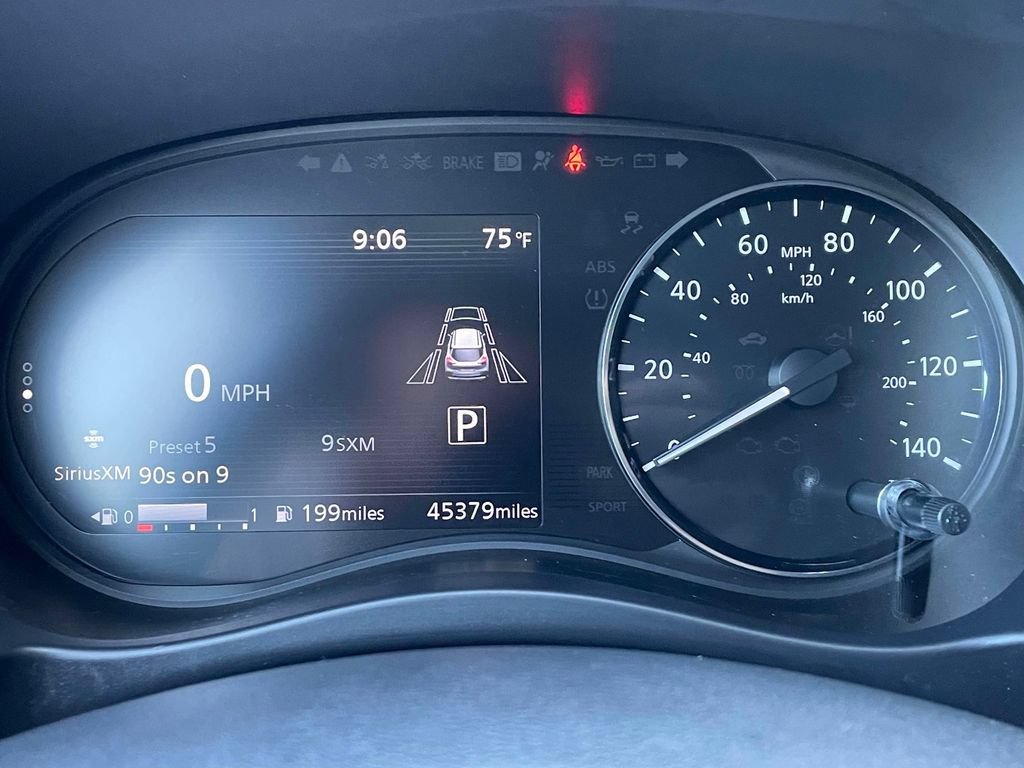 Used 2021 Nissan Kicks SR w/ SR Premium Package FWD image 24