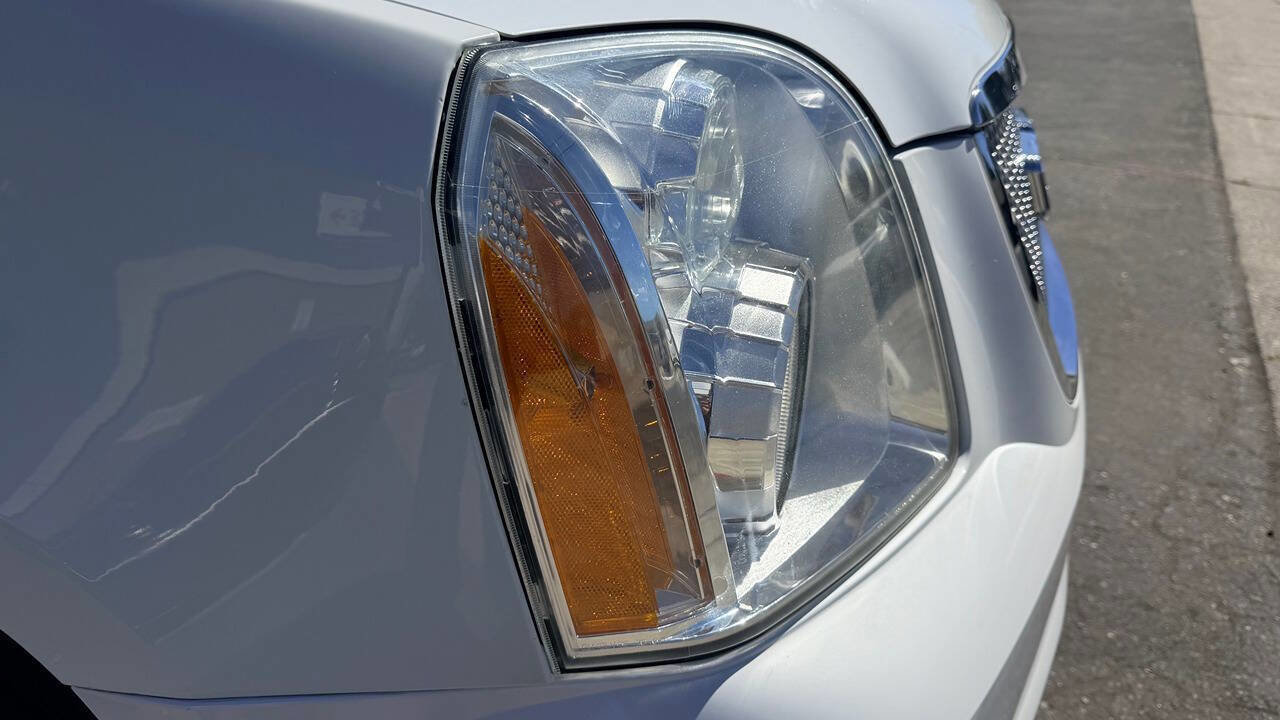 Used 2007 GMC Yukon XL Denali image 13