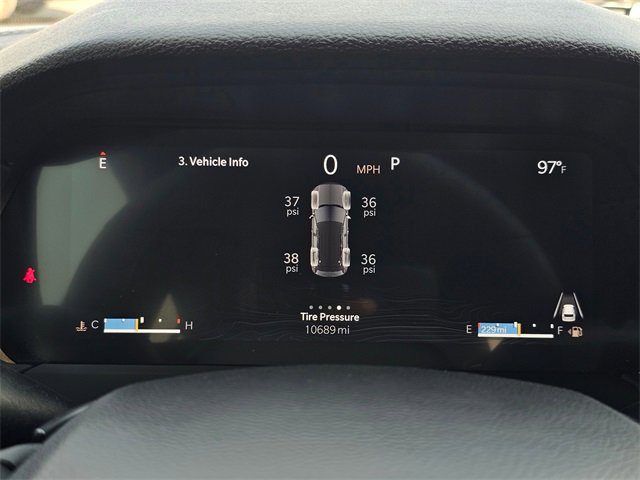 Used 2025 Jeep Grand Cherokee Altitude image 18