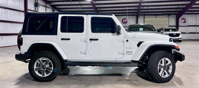 Used 2021 Jeep Wrangler Unlimited Sahara w/ Uconnect 4C Nav & Sound Group AWD/4WD image 2