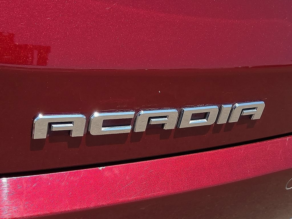Used 2018 GMC Acadia Denali w/ Technology Package FWD image 7