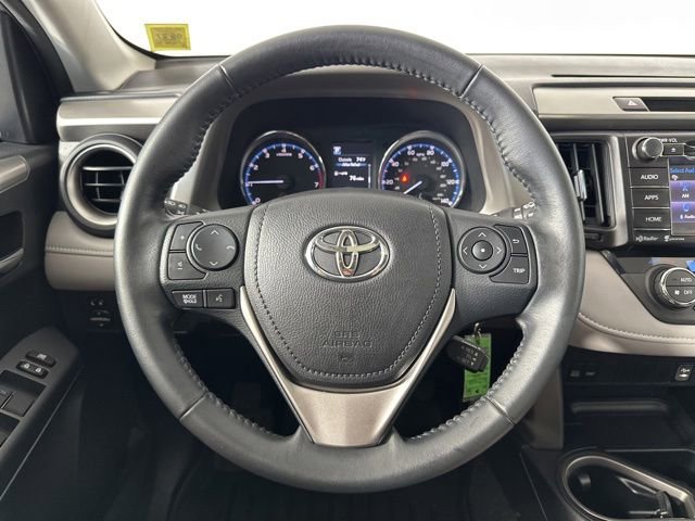Used 2016 Toyota RAV4 XLE AWD/4WD image 14