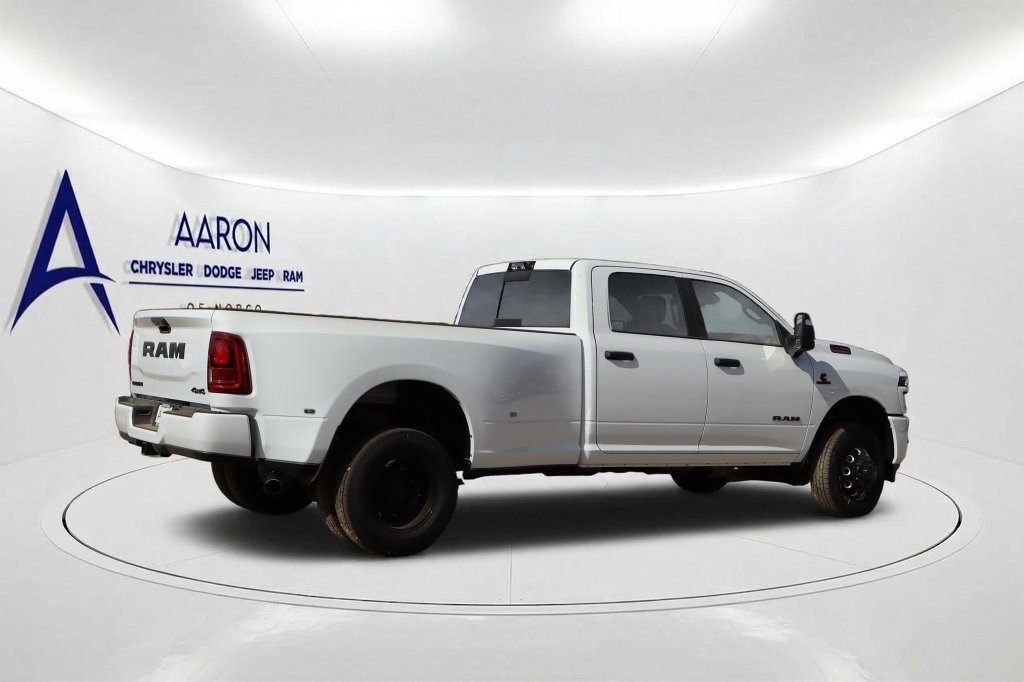 New 2026 RAM 3500 Big Horn AWD/4WD image 4