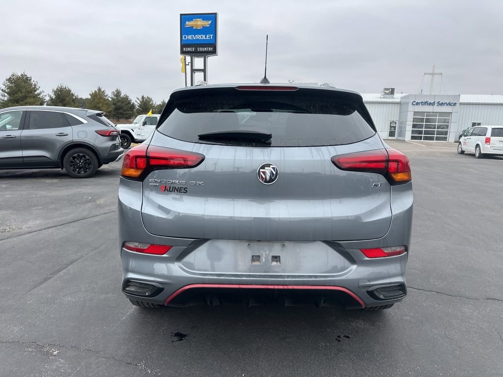 Used 2021 Buick Encore GX Select w/ Sport Touring Package image 13