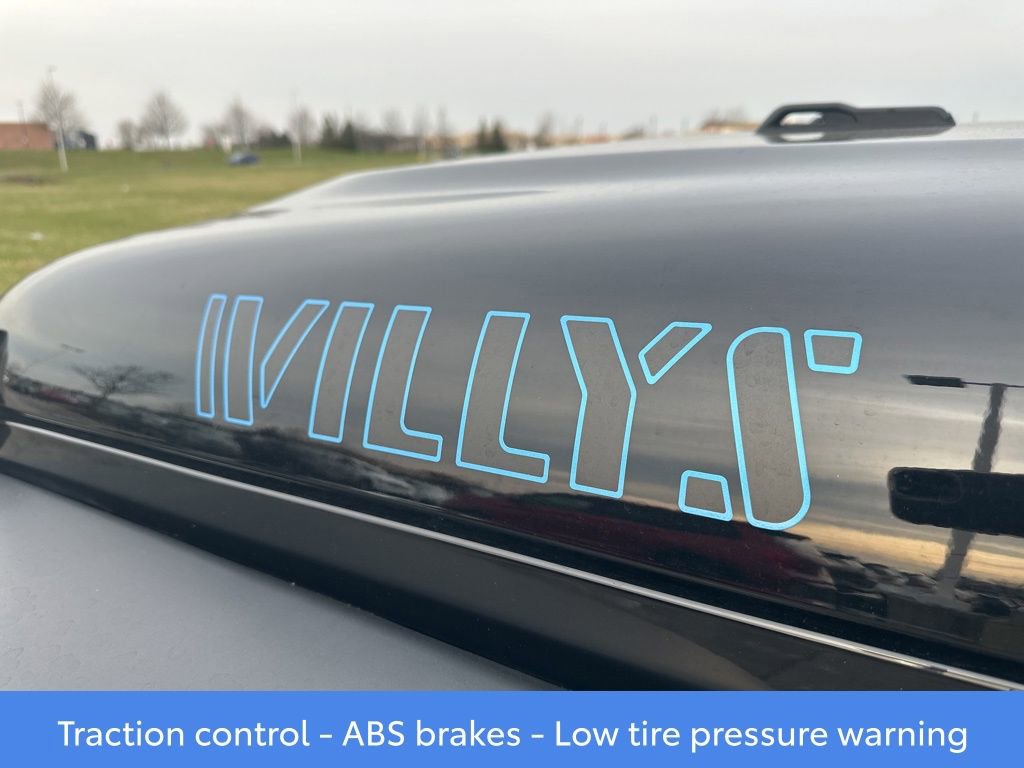 Used 2023 Jeep Wrangler Unlimited w/ Cold Weather Group image 3