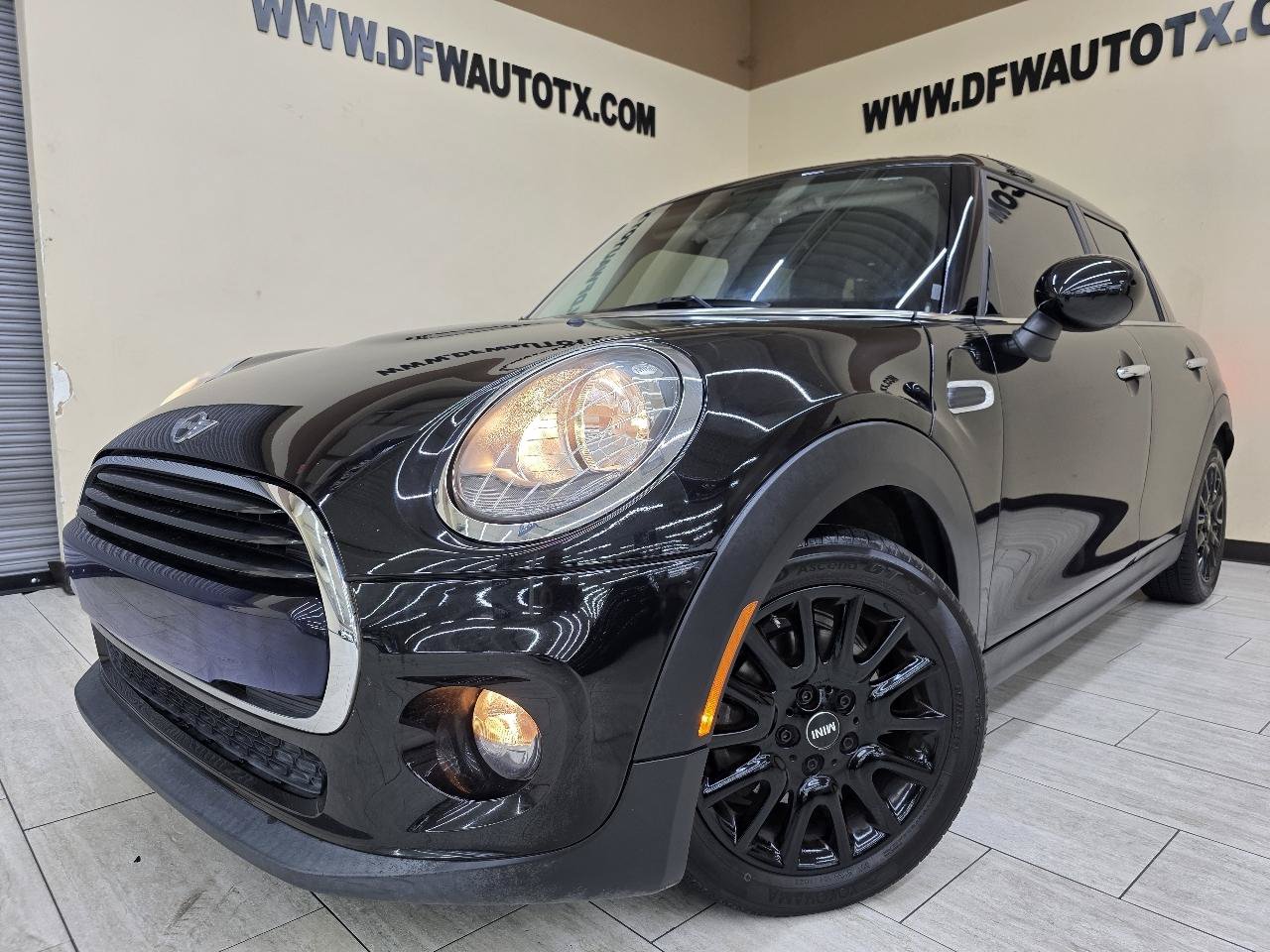 Used 2018 MINI Cooper 4-Door Hardtop w/ Signature Line Package