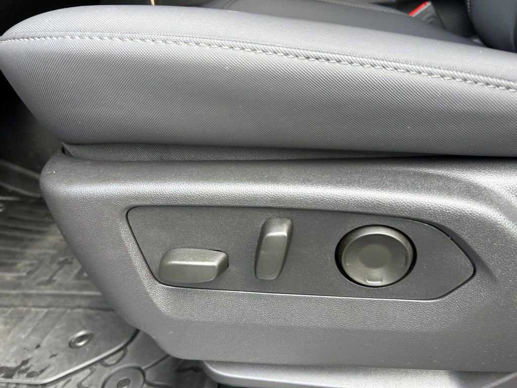 Used 2024 GMC Hummer EV 3X image 55