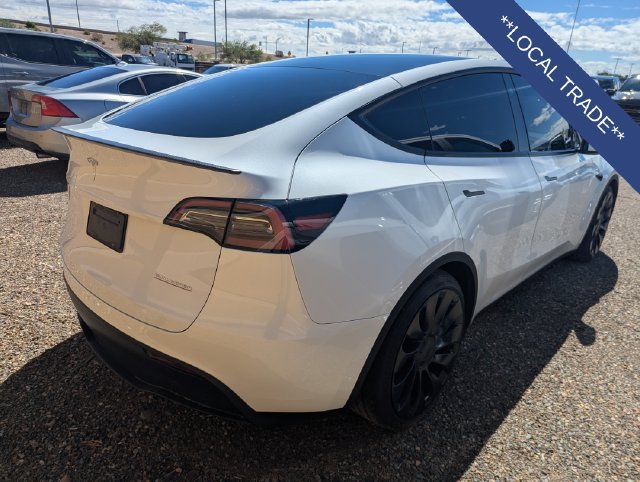 Used 2023 Tesla Model Y Performance AWD/4WD image 4