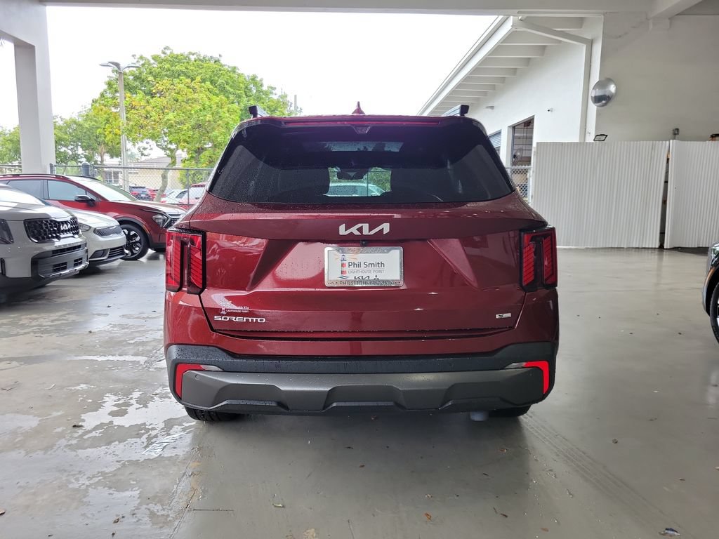 Certified 2024 Kia Sorento SX Prestige AWD/4WD image 9