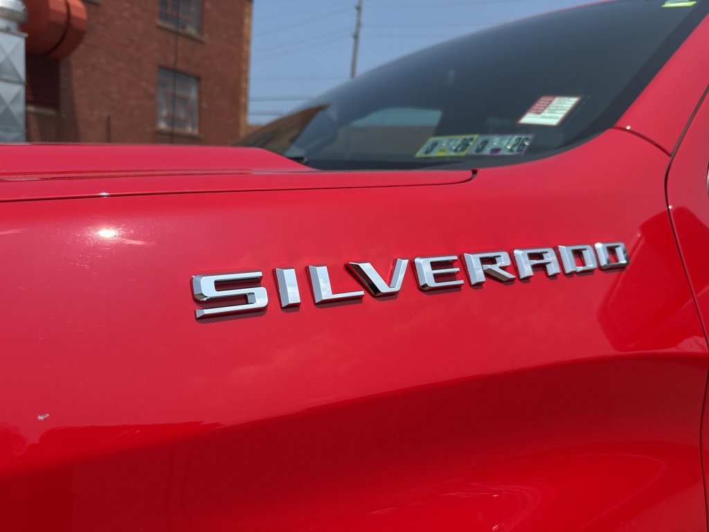 Used 2022 Chevrolet Silverado 1500 Custom image 10