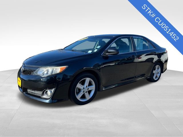 Used 2012 Toyota Camry SE image 3