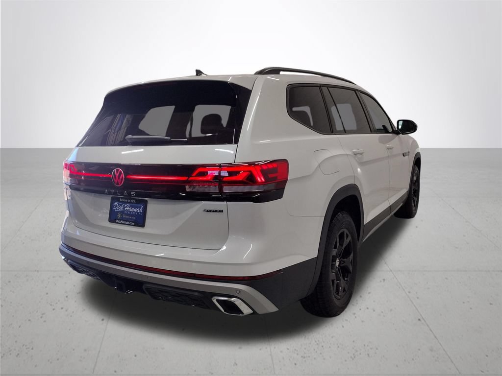 New 2026 Volkswagen Atlas Peak Edition AWD/4WD image 13