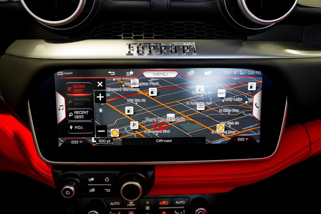 Used 2020 Ferrari Portofino RWD image 54