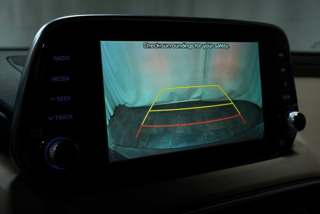 Used 2020 Hyundai Santa Fe Limited image 30