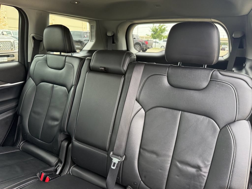 Used 2022 Jeep Grand Cherokee L Limited AWD/4WD image 26