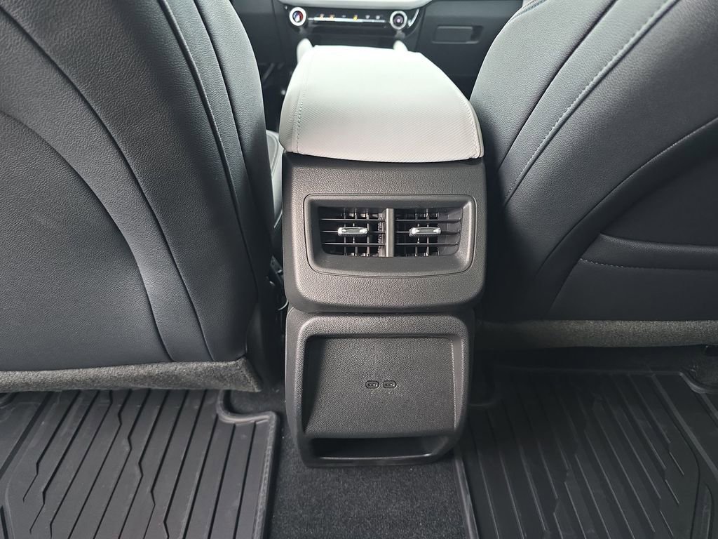 New 2026 Chevrolet Equinox EV LT image 22