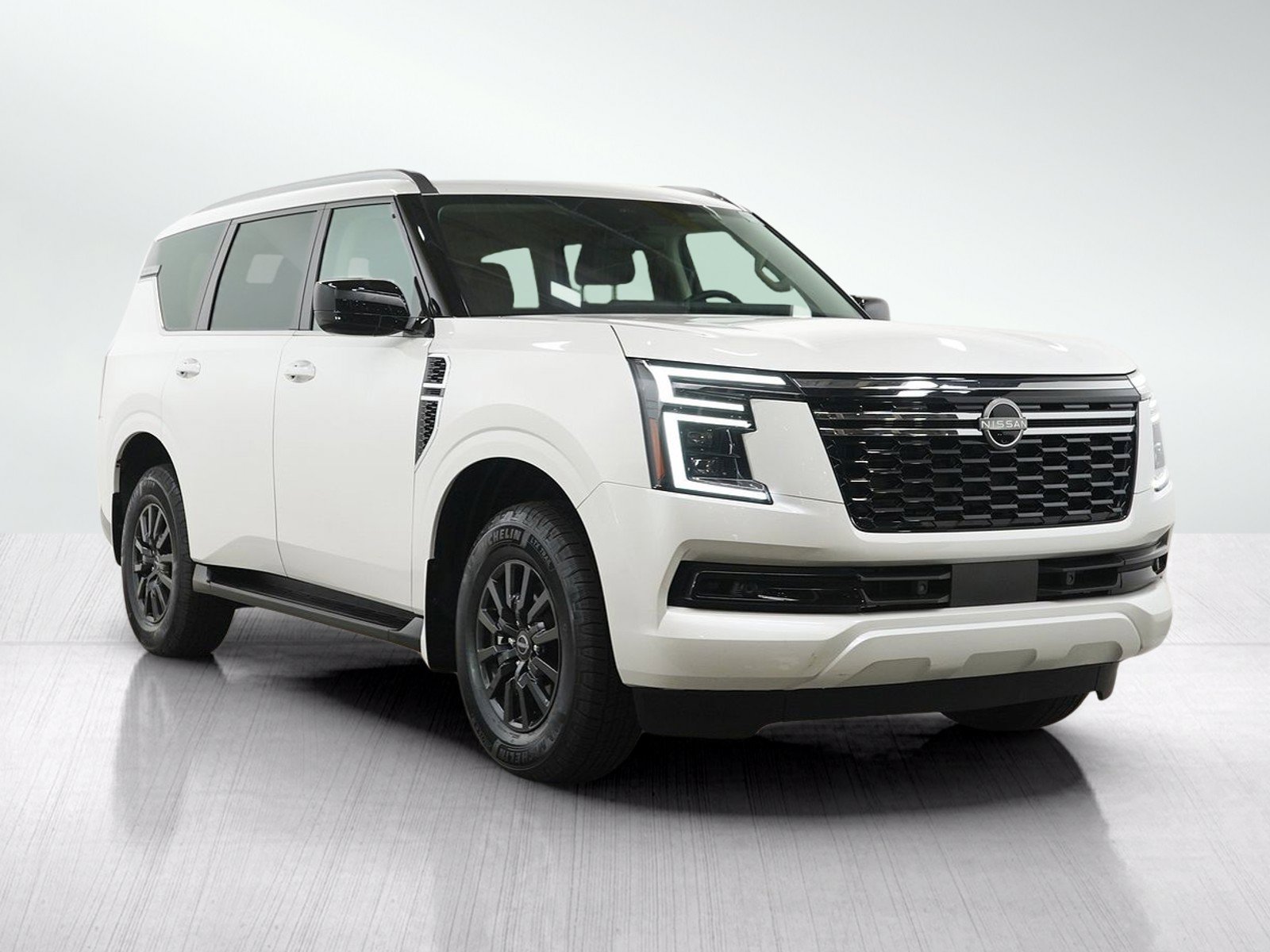 Certified 2025 Nissan Armada SV AWD/4WD image 7
