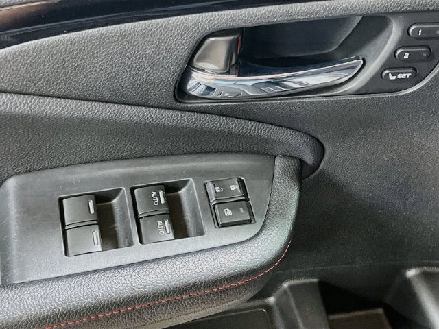 Used 2017 Honda Ridgeline Black Edition image 18