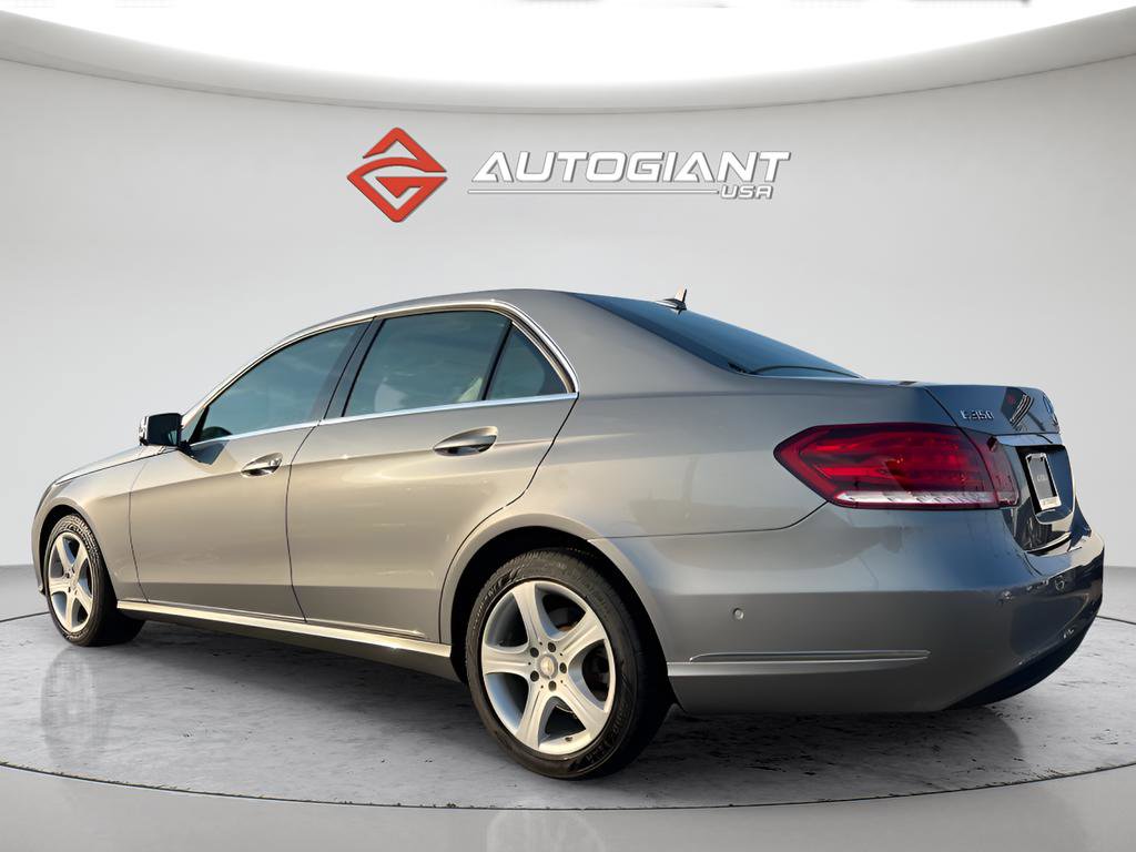 Used 2015 Mercedes-Benz E 350 4MATIC Sedan image 4