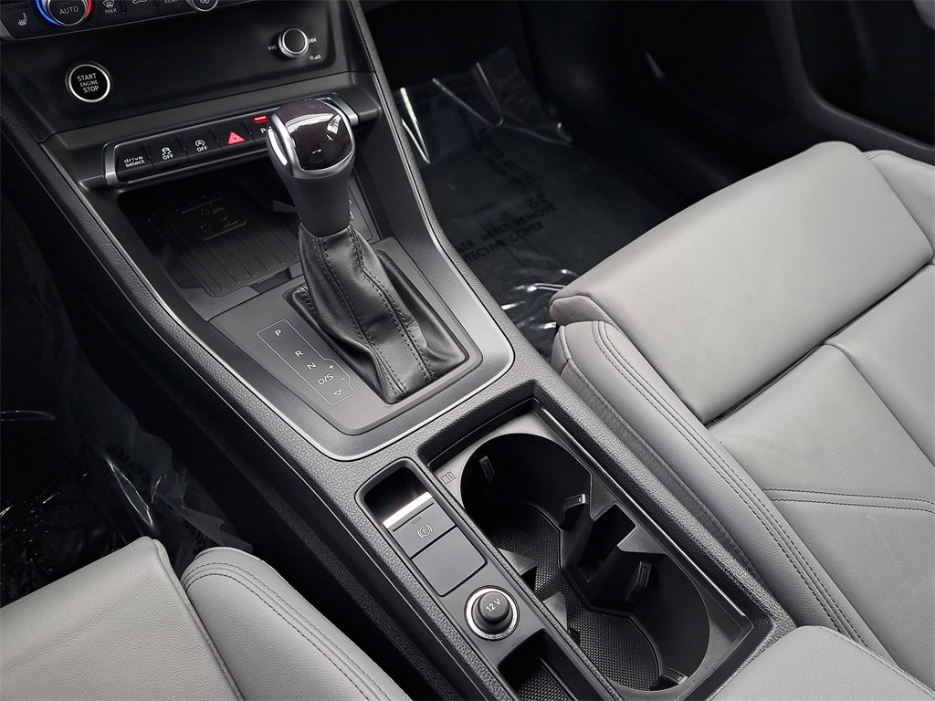 Used 2023 Audi Q3 2.0T Premium Plus w/ Premium Plus Package image 15