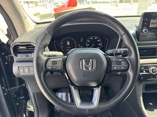 Used 2023 Honda Pilot Touring image 14