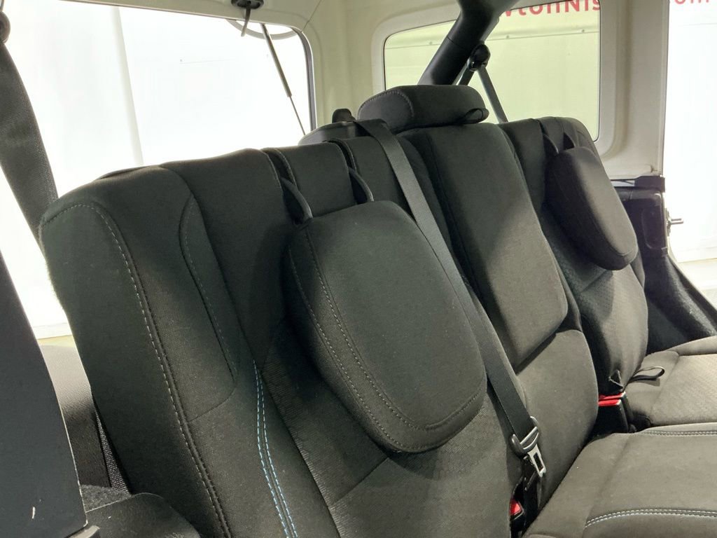 Used 2022 Jeep Wrangler Unlimited Rubicon 4xe image 26