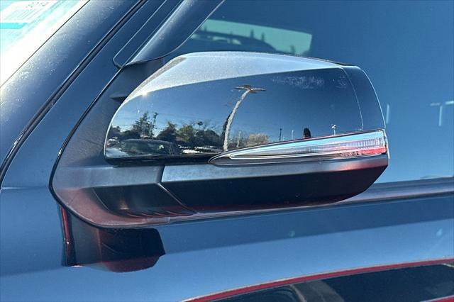 Certified 2018 Toyota Tacoma TRD Off-Road image 21