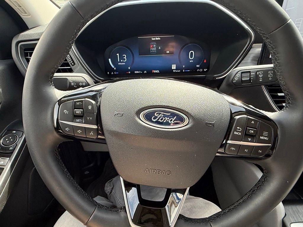 Used 2024 Ford Escape Platinum AWD/4WD image 28