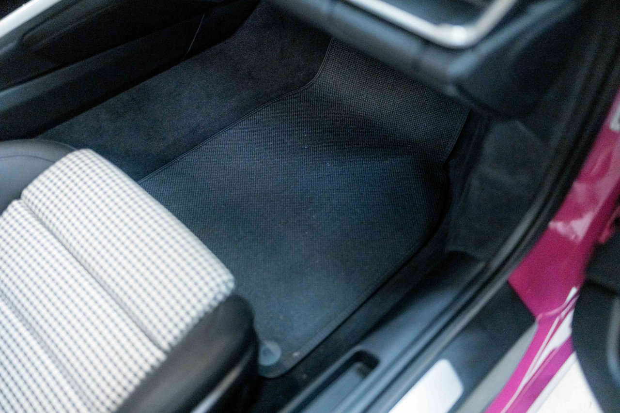 Used 2024 Porsche 911 Turbo image 49