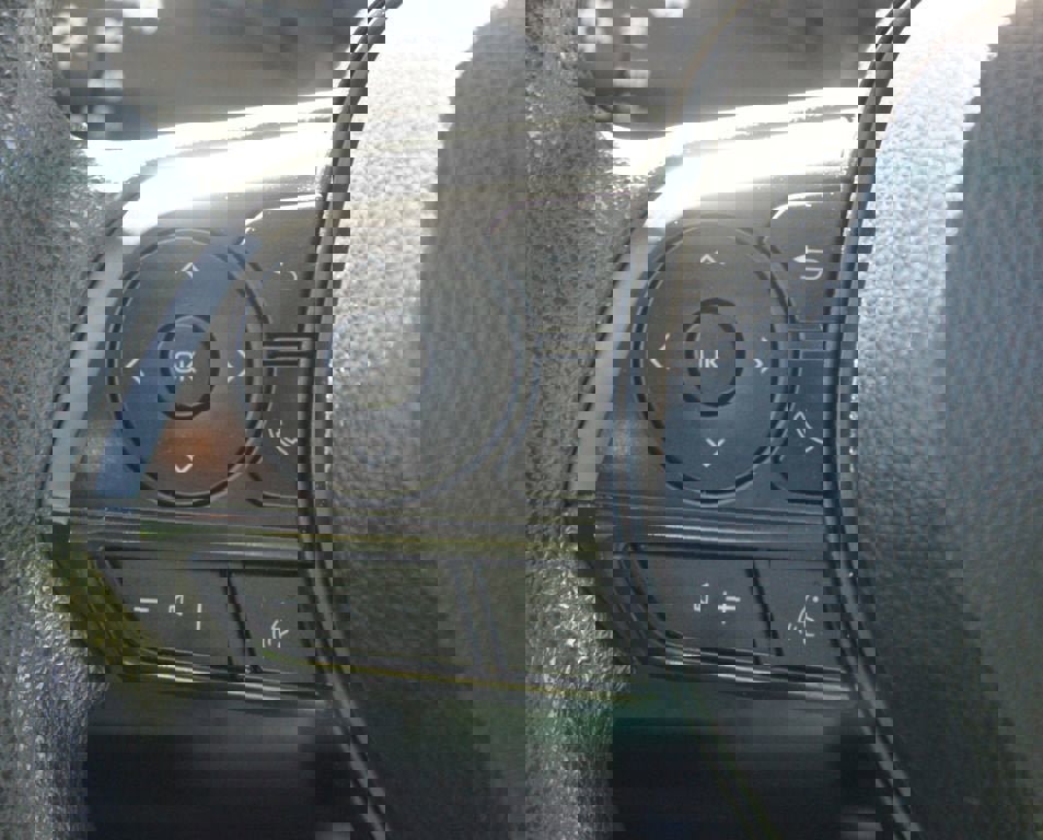 Used 2024 Toyota Corolla LE image 8